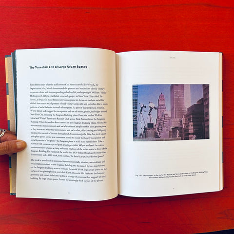 Unless: The Seagram Building Construction Ecology / Kiel Moe