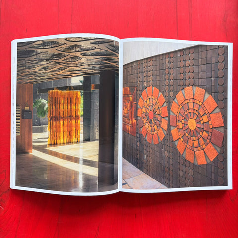 HALLWAYS / Romain Laprade
