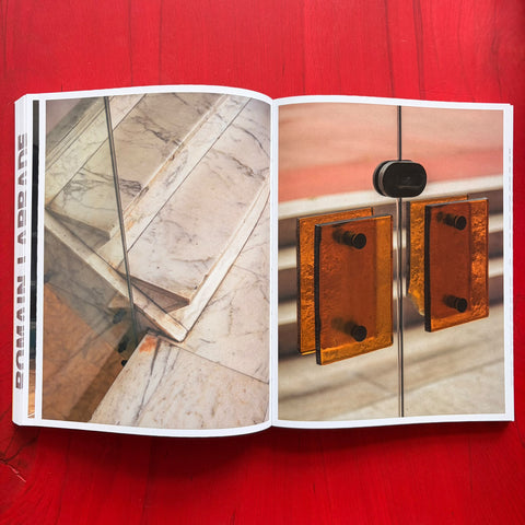 HALLWAYS / Romain Laprade