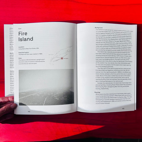 Urban Shores - Towards Landscape-Based Coastal Adaptation / Anna Aslaug Lund, Ole Fryd