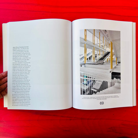 Take On Add Away: A Transformation of the Palais des Expositions Charleroi / AgwA, architecten jan de vylder inge vinck, Andreas Ruby, Ilka Ruby, Filip Dujardin