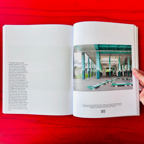 Take On Add Away: A Transformation of the Palais des Expositions Charleroi / AgwA, architecten jan de vylder inge vinck, Andreas Ruby, Ilka Ruby, Filip Dujardin