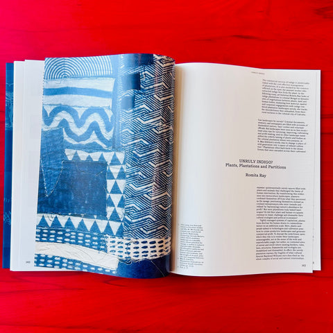 Interwoven Histories: Contemporary Art, Migratory Narratives and Textiles / Christel Vesters