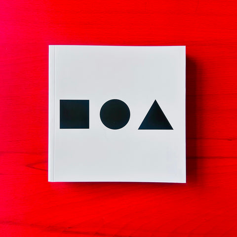 Square circle triangle / Bruno Munari