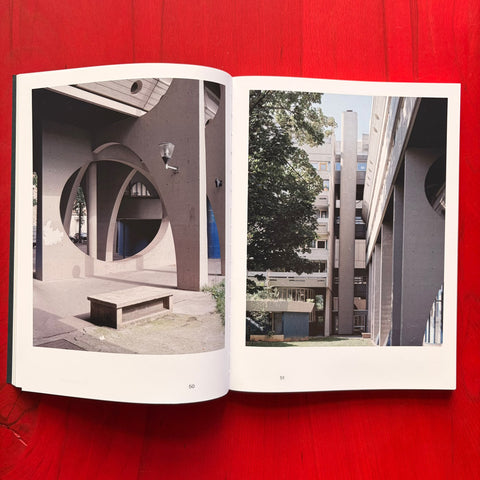 Renée Gailhoustet / Nichola Barrington-Leach, Ed.