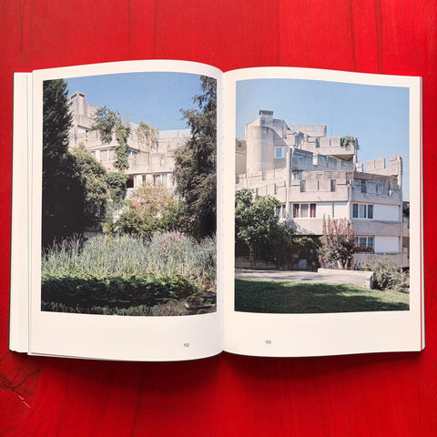 Renée Gailhoustet / Nichola Barrington-Leach, Ed.