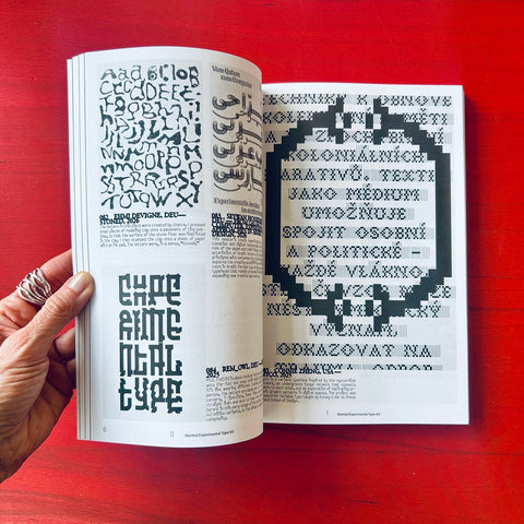Slanted Experimental Type 4.0 / Andreas Ruhe, Students of University of Applied Sciences and Arts Dortmund, Lars Harmsen and Slanted Publishers