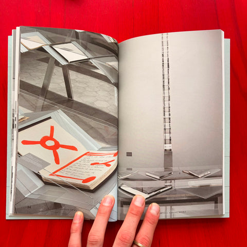 Artists Making Books / P. N. Miller; I. Puri Purini; D. English e.a.
