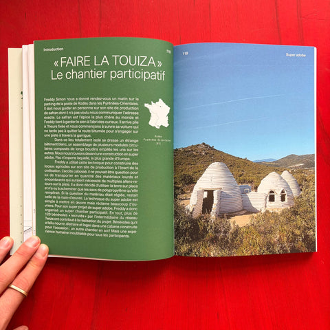 Le tour de France des maisons écologiques / Emmanuel Stern, Raphaël Walther, Mathis Rager