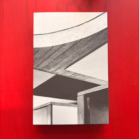 Incursions au-delà du moderne: L'architecture d'Umberto Riva / Maria Bottero, Umberto Riva, Claudia Mion