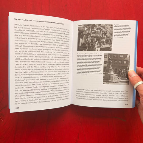 Right-Wing Spaces: Political Essays (Bauwelt Fundamente, 179) / Stephan Trüby