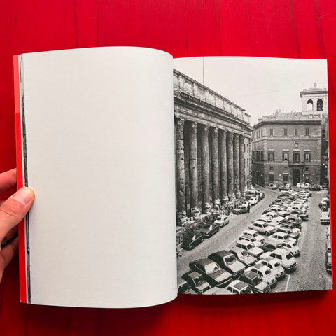 Roma vietata: Journey into the reachable city / Stefano Ciavatta, Luca Galofaro (IT/ENG)